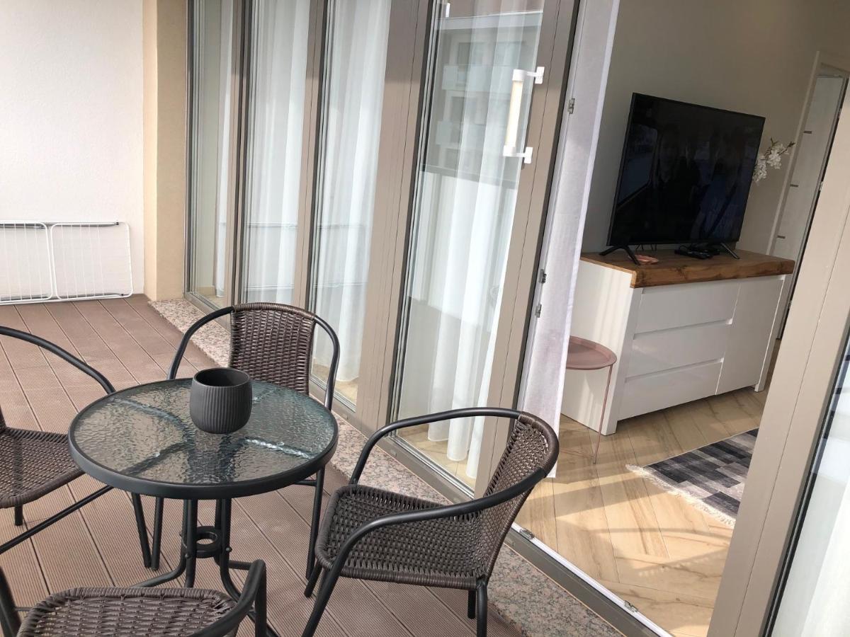 Apartament Superior Blue Przy Plazy- Free Pool, Saunas, Jacuzzi, Fitness, Salzgrotte Kołobrzeg Exterior foto